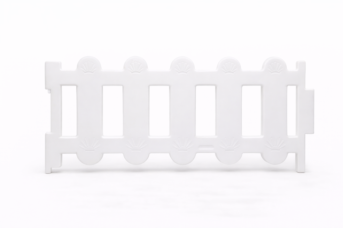 Plastic fence